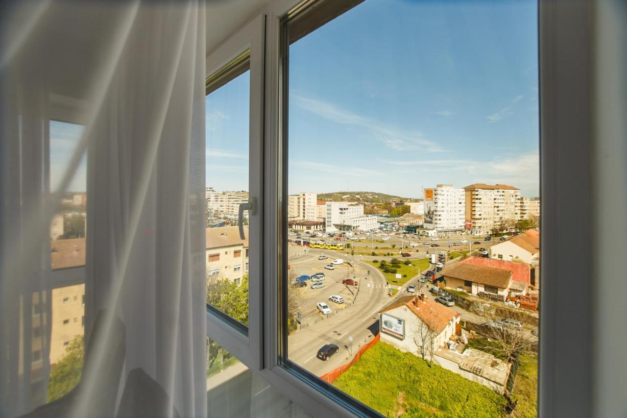 Panorama Views - Spacious Central Apartment 拉迪亚 外观 照片